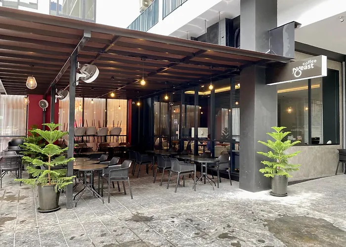 The Podium-Studio-Free 1 Parking-6 Pax-D321B