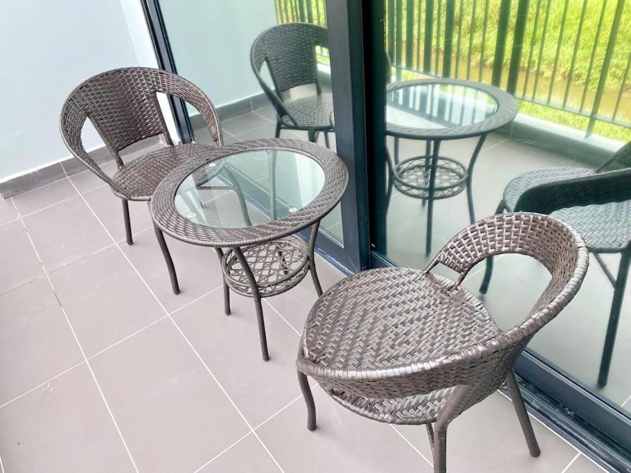 The Podium-studio-free 1 Parking-6 Pax-d321b Apartment