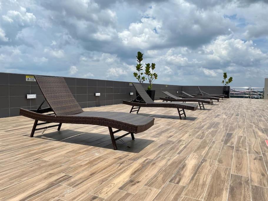 The Podium-studio-free 1 Parking-6 Pax-d321b Kuching